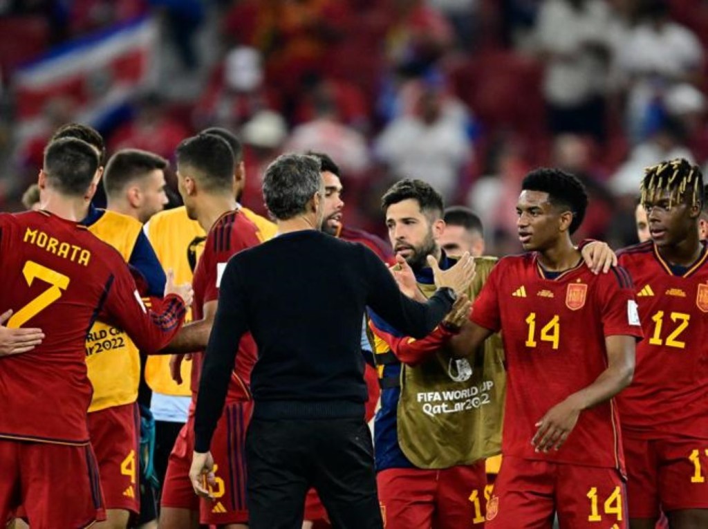 La Spagna festeggia il 7-0 nei confronti della Costa Rica ai Mondiali di Qatar 2022