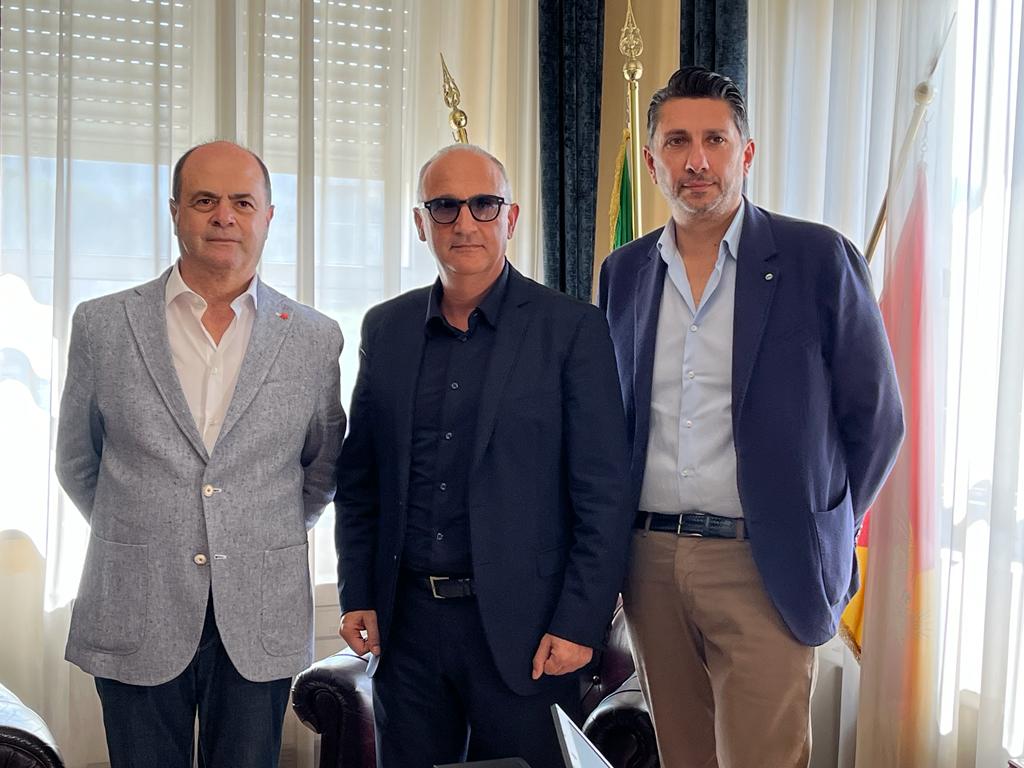 Cambio di assessori a Barcellona Pozzo di Gotto, arrivano Sidoti e