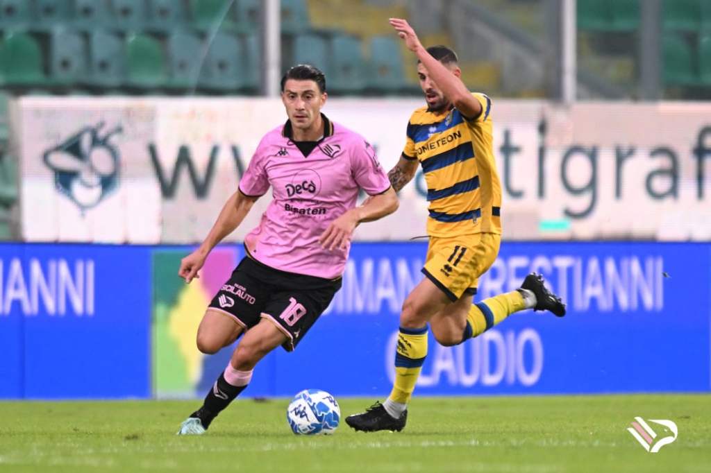 Palermo-Parma, Ionut Nedelcearu in azione, serie B 2022-2023
