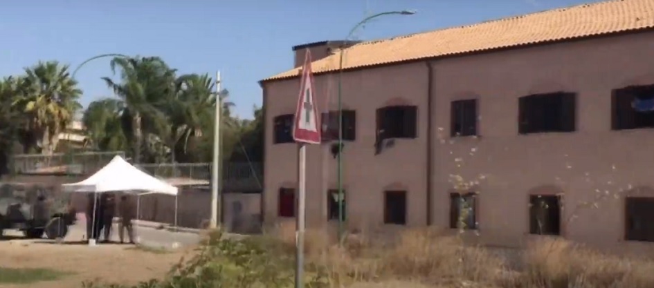 Rissa scoppiata al centro di accoglienza di Villa Sikania, 5 feriti