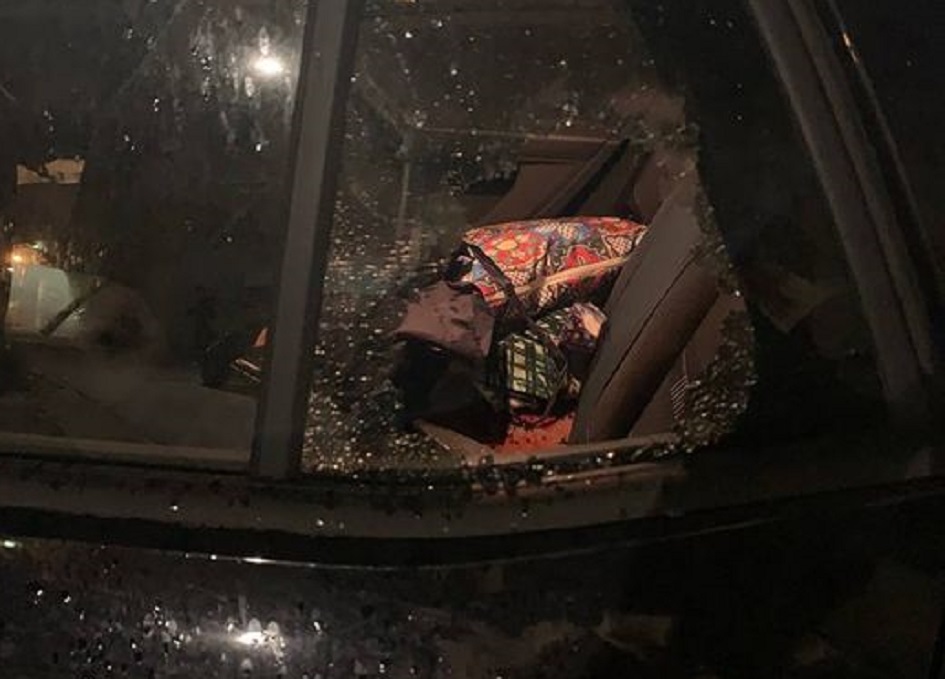 In azione anche a natale i vandali delle auto nel Trapanese, decine di finestrini rotti