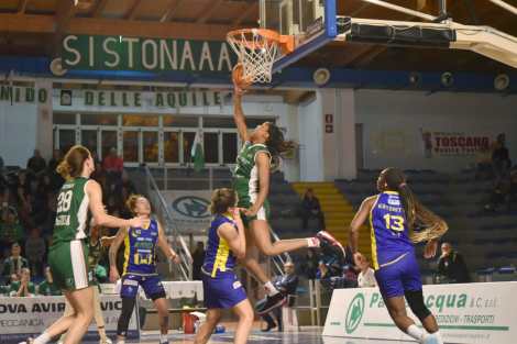 Anigwe protagonista in Ragusa-Moncalieri