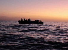 Otto morti su un barcone trainato a Lampedusa dalla Guardia Costiera