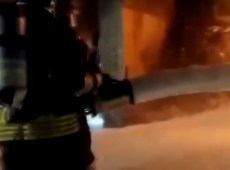 Incendio distrugge capannone di una ditta edile nel Trapanese