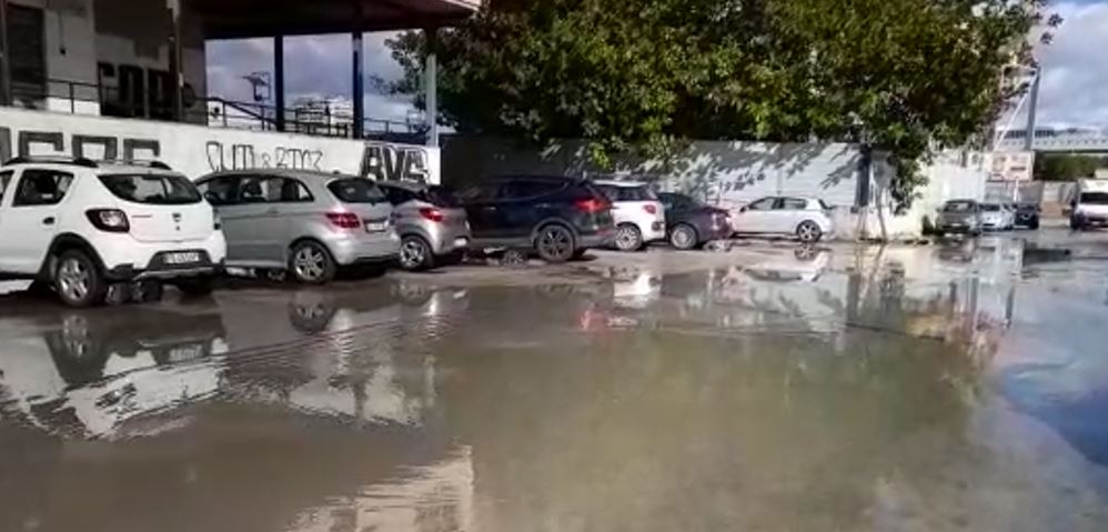 Borgovecchio, acqua di fogna in strada