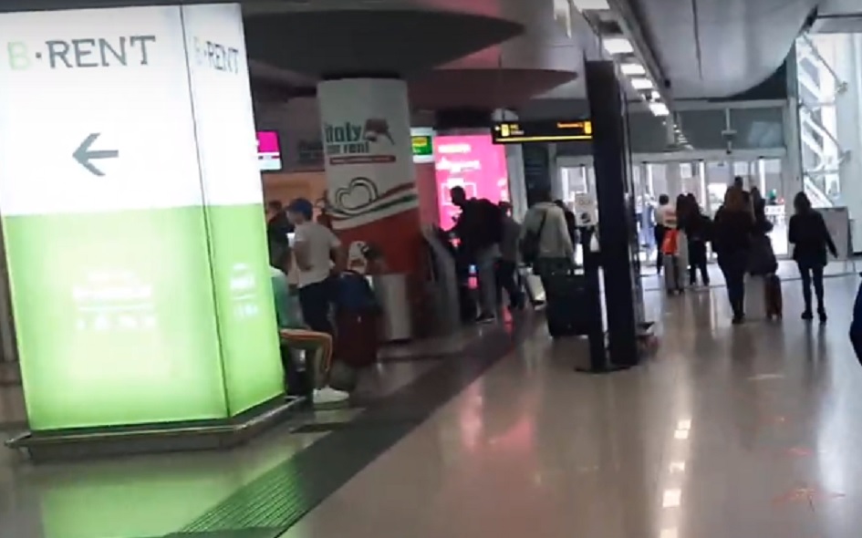 Arrestato all'aeroporto di Catania un18enne con un bel pò di cocaina