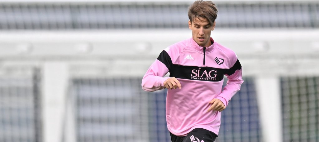 Manuel Peretti del Palermo va in prestito alla Recanatese