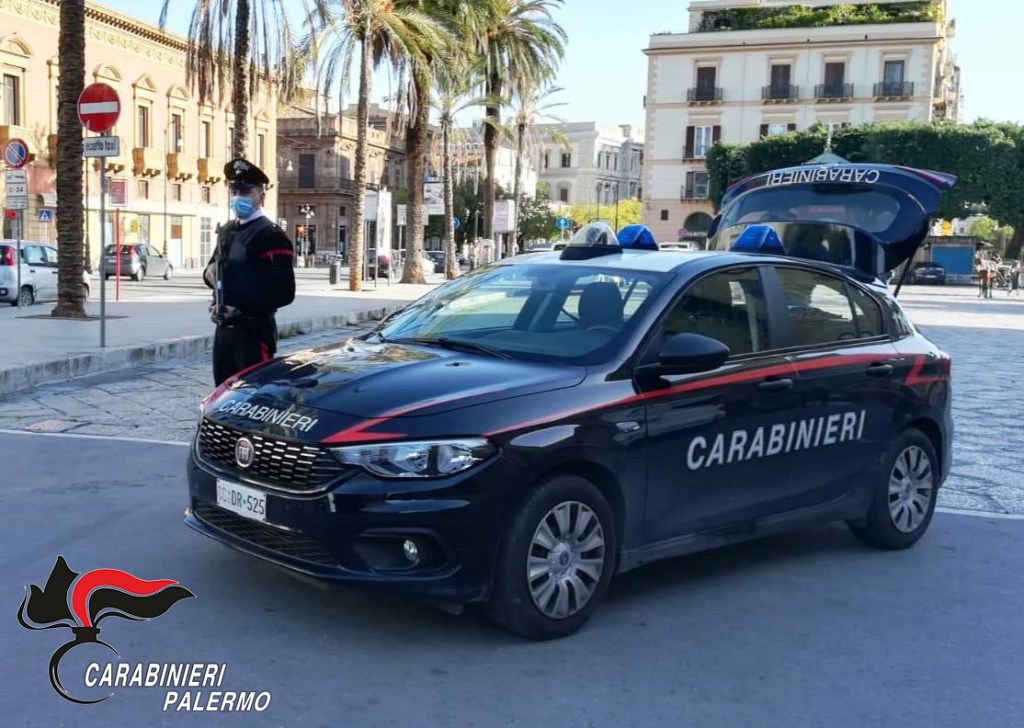 I carabinieri di Palermo sventato una rapina a danno di alcuni ragazzini