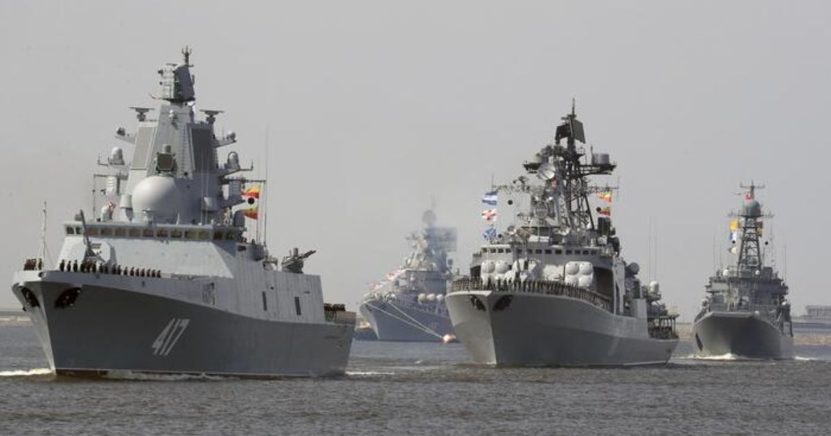 "Ci sono più navi russe nel Mediterraneo", l'annuncio della Marina