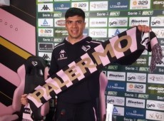 Giuseppe Aurelio si presenta al Palermo, “Mi ispiro ad Hernandez e Maldini”