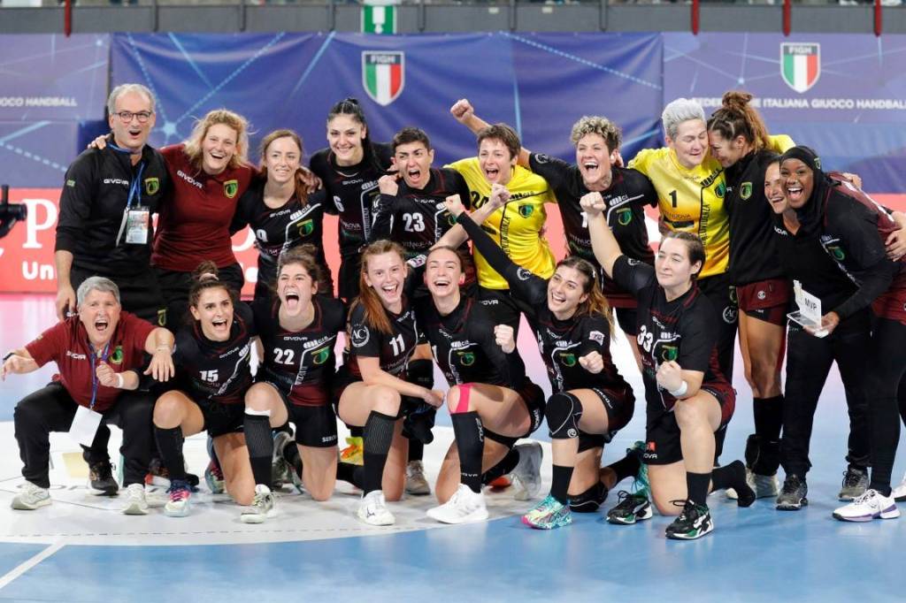 Handball Erice batte Salerno e vola in finale di COppa Italia, 2022-2023