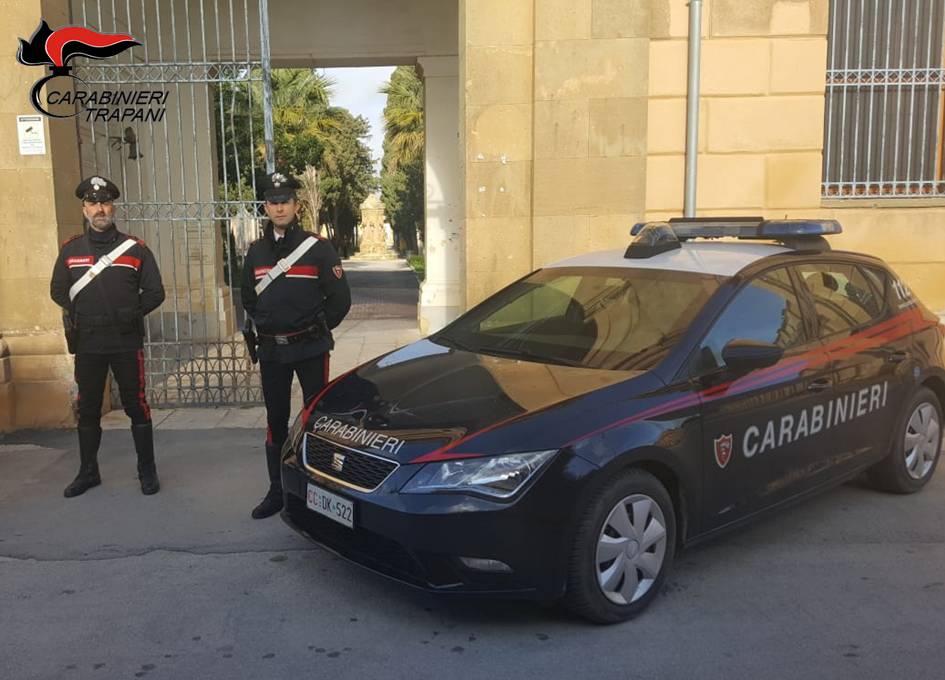 I carabinieri ritrovano l’auto che era stata rubata al Comune di Mazara del Vallo dai locali di via Trapani, effettuati rilievi nell’abitacolo