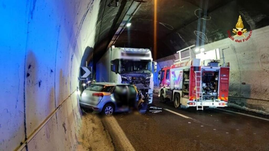 Incidente stradale a Grottammare (Ascoli).