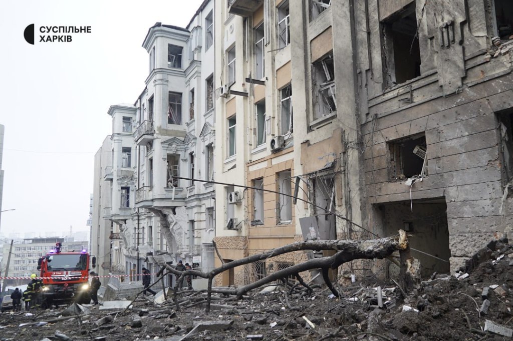 Kharkiv bombardata dai russi.