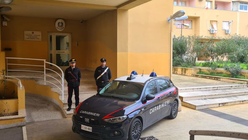 Operazione a largo raggio dei carabinieri nel vasto quartiere popolare dello Zen 2 di Palermo alla ricerca di armi e droga