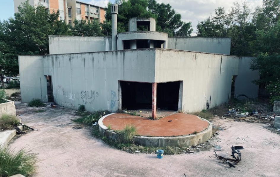 Mobilitazione per strappare dal degrado il centro servizi dello Sperone di Palermo abbandonato da quasi 20 anni all’incuria