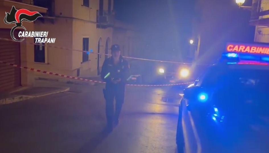 I carabinieri indagano per procurato allarme dopo il falso allarme bomba davanti casa del deputato regionale e sindaco di Partanna