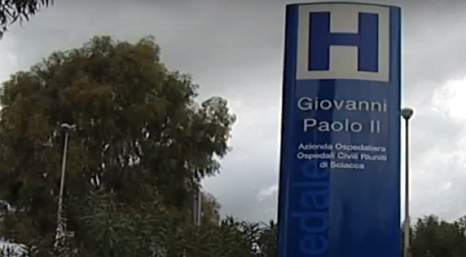 La bimba muore all’ospedale di Sciacca dopo essersi presentata con febbre alta, i genitori hanno presentato una denuncia