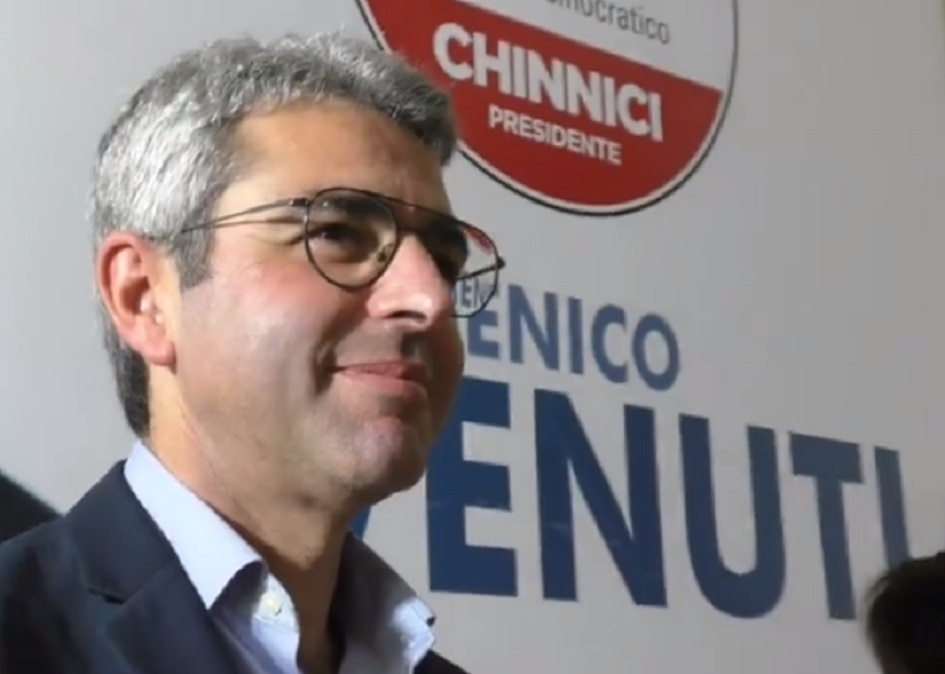 L’operazione che ha portato all’arresto di un consigliere a Petrosino per voto di scambio accende anche gli scontri politici in casa Pd