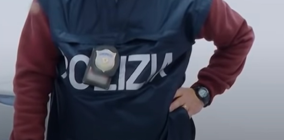 Ancora in azione la spietata banda spacca vetrine, questa volta preso di mira un panificio nei pressi dell’ospedale Civico di Palermo