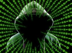 Attacco hacker filorusso contro i siti italiani: “i nostri missili DDoS sono pronti”