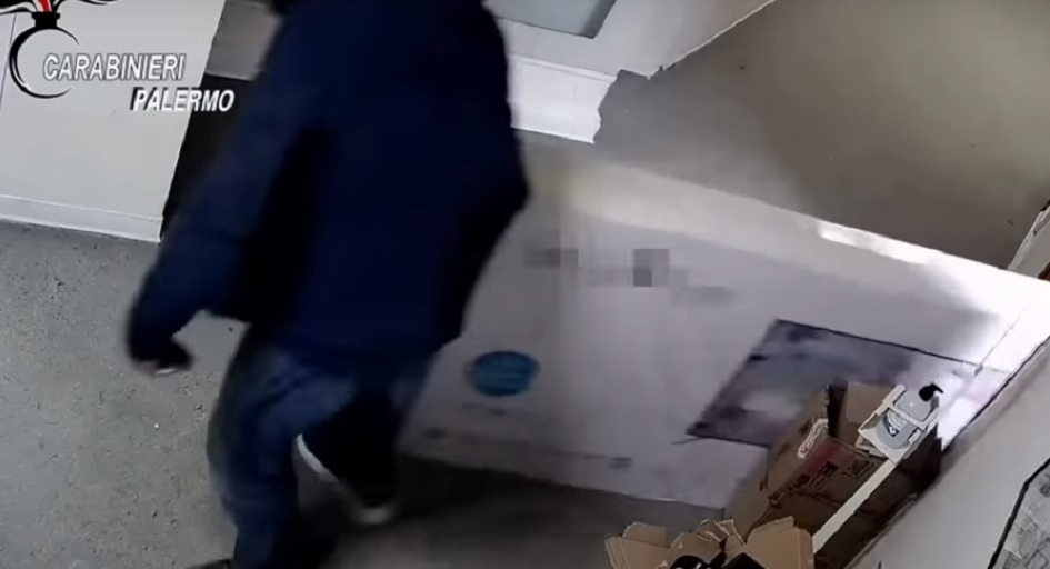 Arrivano gli ispettori del ministero dell’Istruzione alla scuola dello Zen dopo lo scandalo e l’arresto di preside e vicepreside