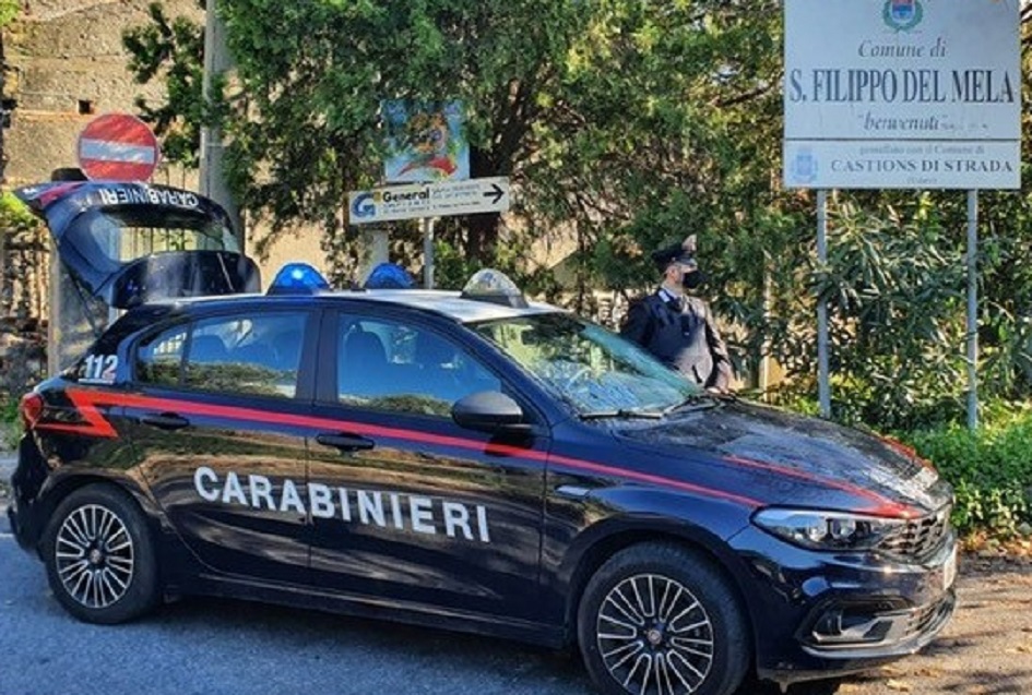 Con dell’acido sfigura la cugina dell’ex moglie e viene arrestato nel Messinese, era ritenuta la causa della fine del suo matrimonio