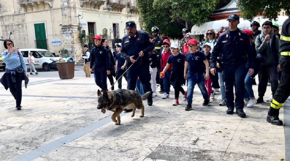 Esercitazione a Noto su un bimbo scomparso
