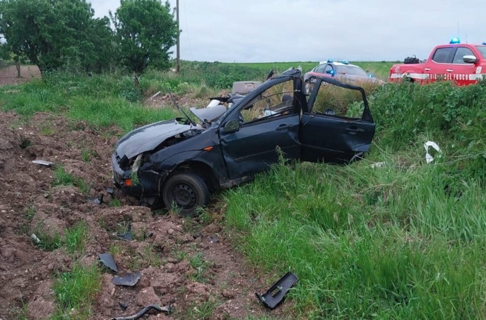 Incidente stradale in provincia di Foggia: due morti.