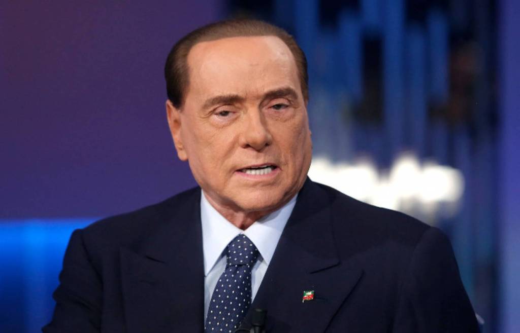 Silvio Berlusconi, leader di Forza Italia, ricoverato al San Raffaele di Milano.
