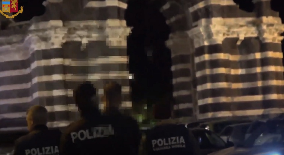 Operazione nel Catanese, scoperto giro di usura con tassi esorbitanti, una vittima disperata ha denunciato tutto