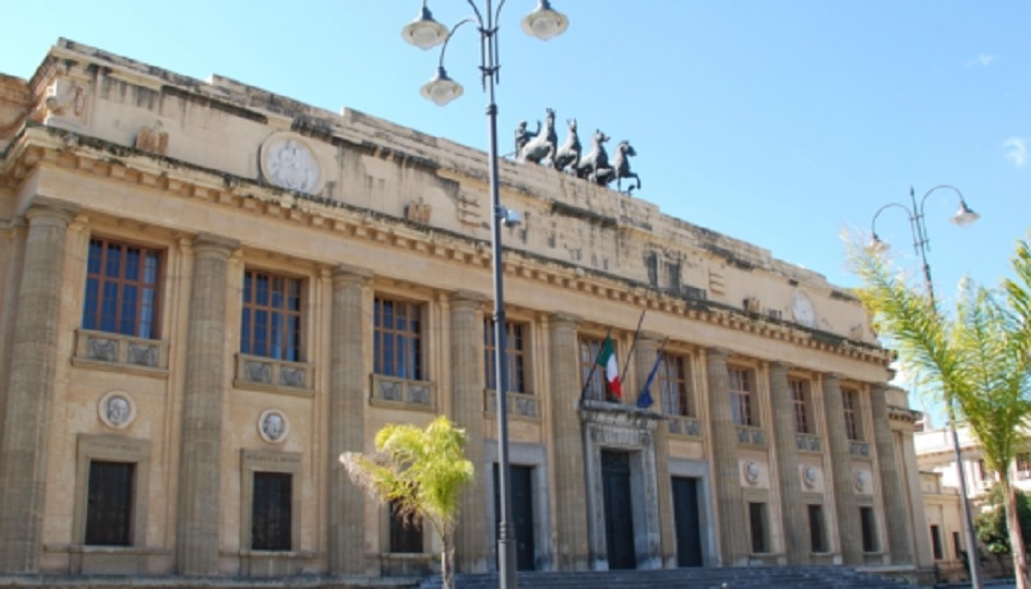 Beni di un presunto mafioso del Messinese sequestrati dalla Dda, aveva intestato ogni cosa ai familiari per sfuggire ai sigilli