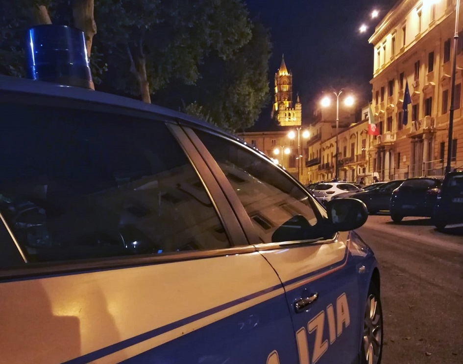 Tre arresti della polizia a Palermo, dopo indagini serrate manette ad una coppia “spacca vetrine” e ad un rapinatore seriale