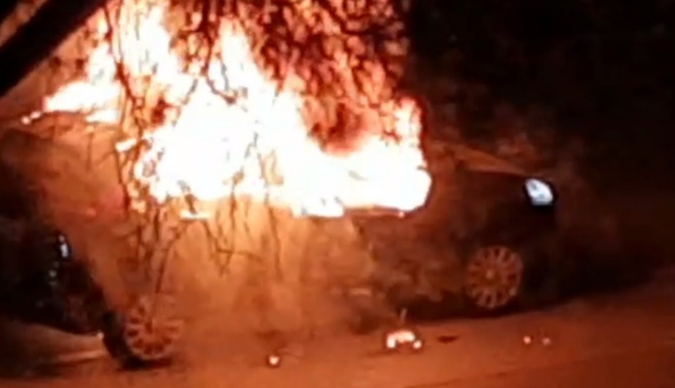 Sequestrata l’auto andata a fuoco ieri sera in viale Regione Siciliana per un ipotetico malfunzionamento dell’impianto a gas