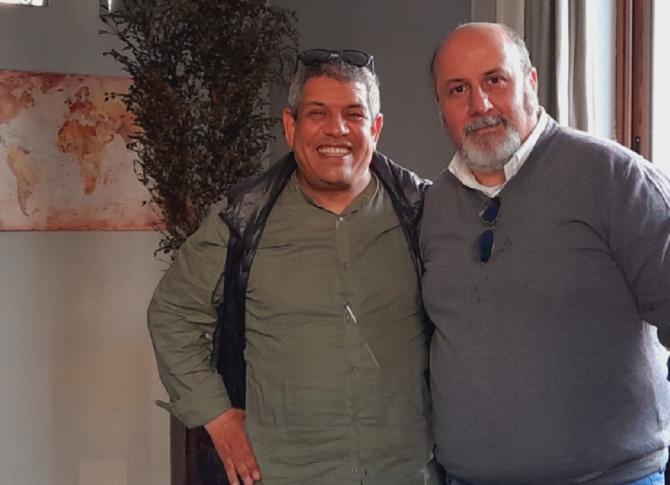 Il candidato a sindaco di Siracusa Aziz insieme all'avvocato Junio Celesti, esponente della Destra sociale