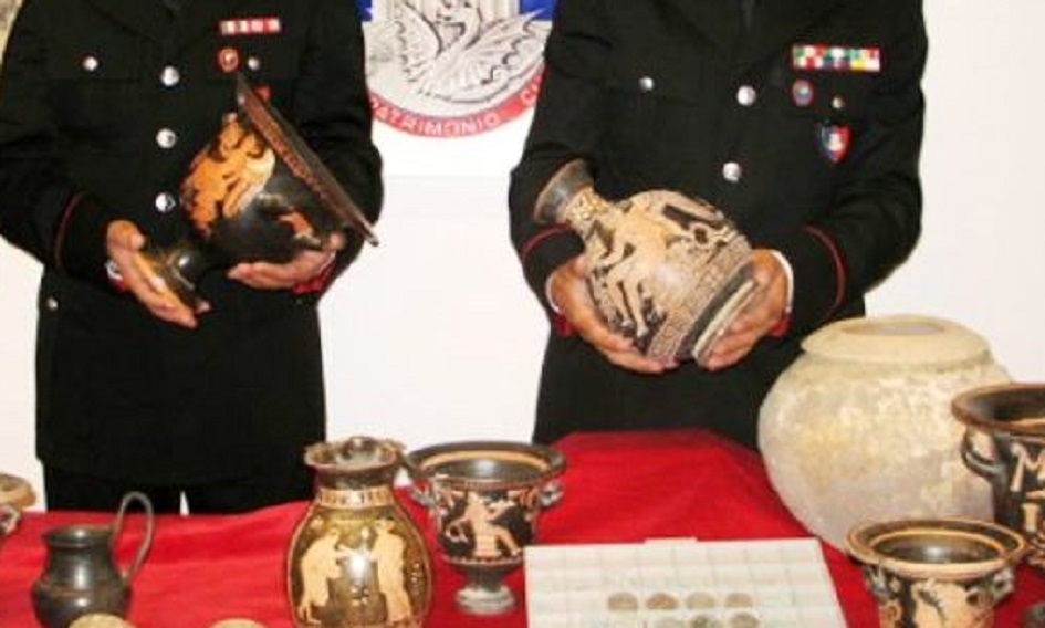 I reperti storici restano un business importante dell’economia illegale in Sicilia, nel 2022 ne sono stati recuperati oltre mille