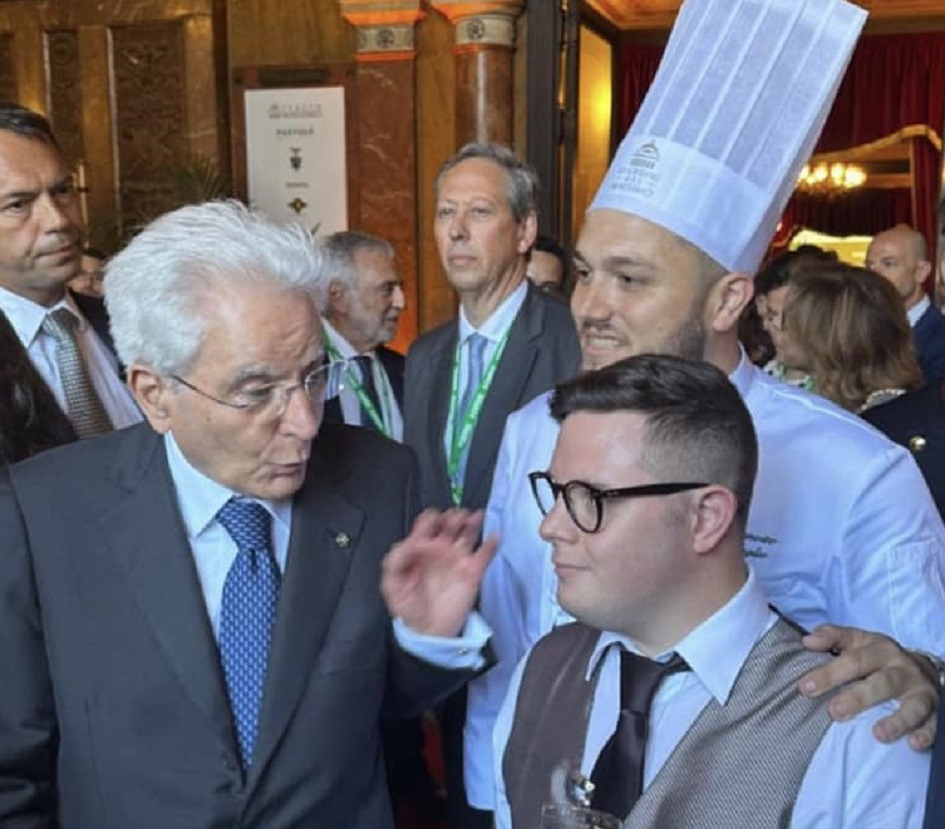 Si avvera il sogno dell’incontro con Sergio Mattarella per Filippo Talluto, l'apprezzato cameriere e atleta con sindrome di down