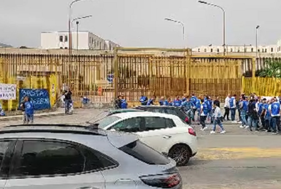 Protestano gli agenti penitenziari a Palermo per le continue aggressioni nelle carceri e la grave carenza degli organici