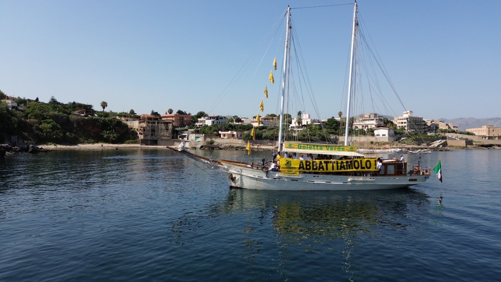 Blitz di Goletta Verde ad Aspra - Foto Goletta Verde