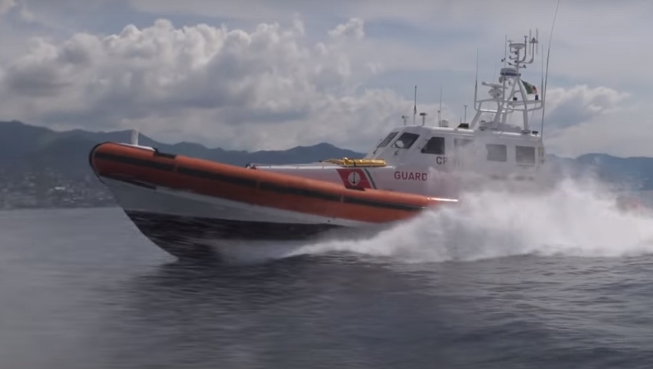 Multe e sequestri per barche fuorilegge nella costa Palermitana, il bilancio dell'operazione della guardia costiera ad Altavilla Milicia