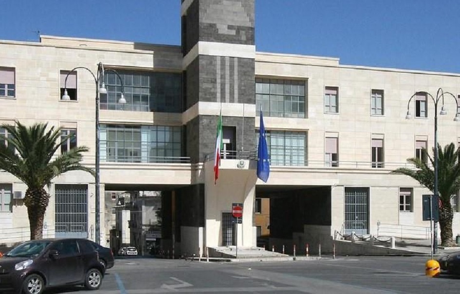 La guardia di finanza scopre truffe di auto di lusso con acquisti all’estero e commercializzazione anche in Sicilia