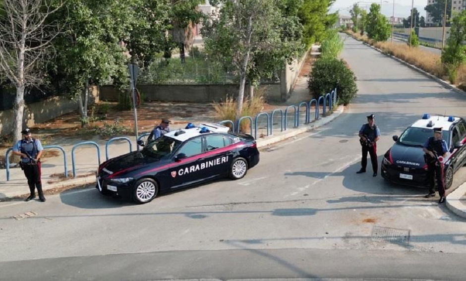 Scattano a Gela controlli capillari del territorio su input del prefetto, scoperto lavoro nero e salta fuori tanta droga