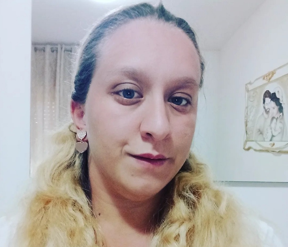 Morta la donna incinta di 28 anni, indagini per capire cosa sia