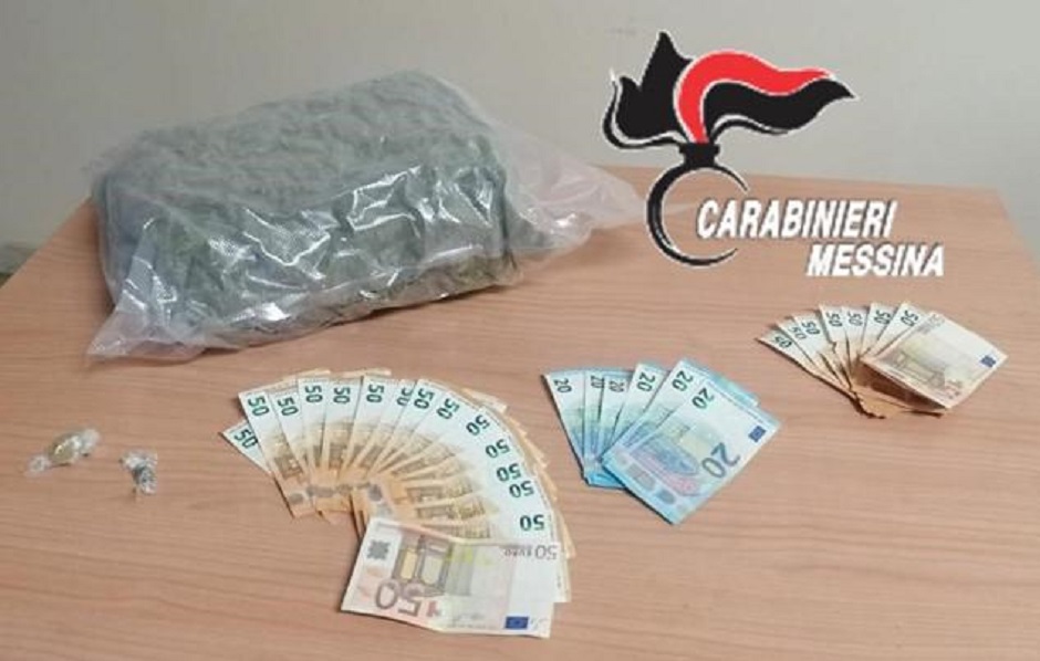Arresto di un 20enne nel Messinese, trovato alla guida di un’auto senza patente ma soprattutto con ben 2 chili di droga