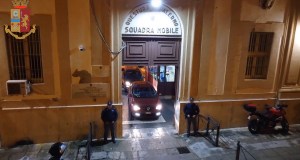 Spaccio tra Brancaccio e lo Sperone, 26 arresti della squadra mobile e dello Sco