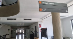 Arma da guerra nascosta in una villa alla Fanusa: condannato a 5 anni
