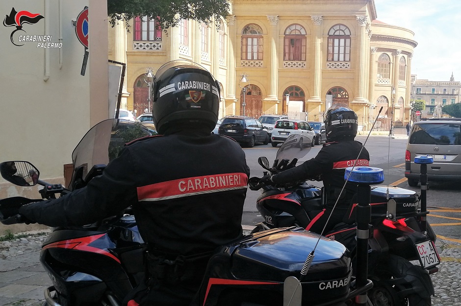 I carabinieri arrestato tra Palermo e province 3 persone e denunciano 2 minorenni per furti in casa e di automobili