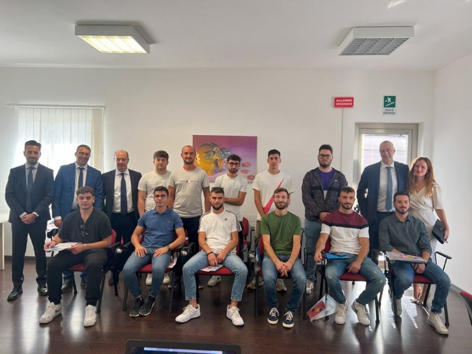 Nel ragusano la prima scuola di formazione per tecnici specializzati introvabili alle imprese, in aula i primi 11 studenti