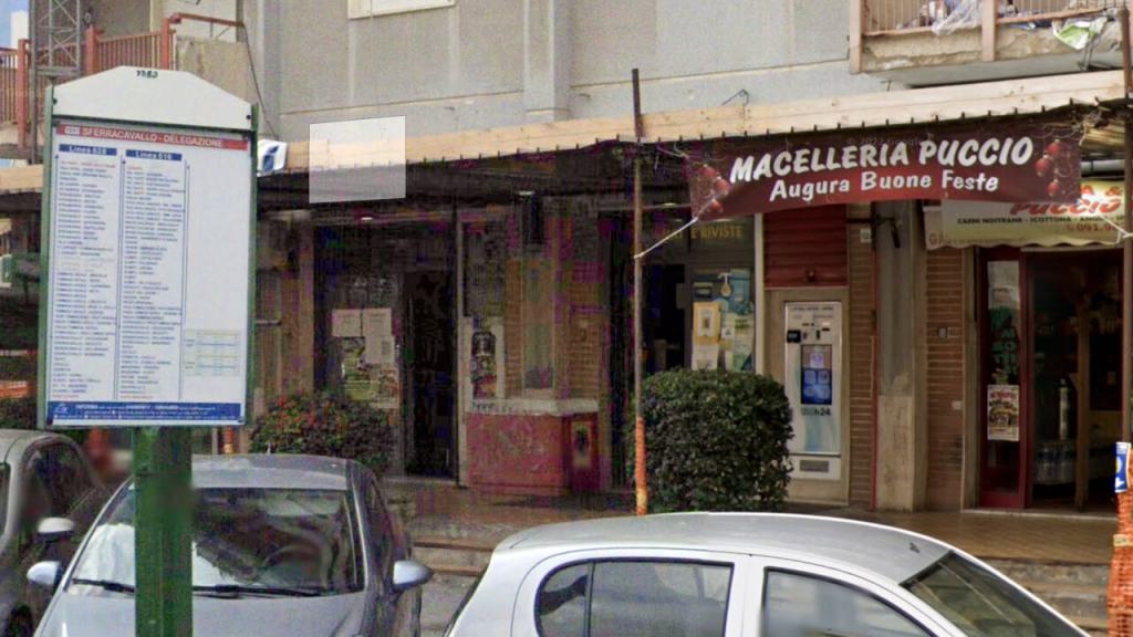 Furto di soldi e sigarette da un bancomat di una tabaccheria di Sferracavallo a Palermo, utilizzata ancora la tecnici dell’esplosione