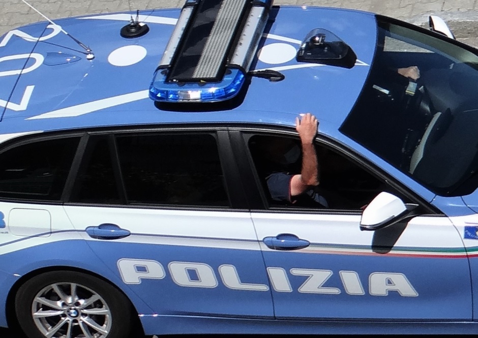 Ladri di nuovo in azione all’hotel Casena dei Colli nella zona di San Lorenzo a Palermo, rubati alcolici e macchina del caffè